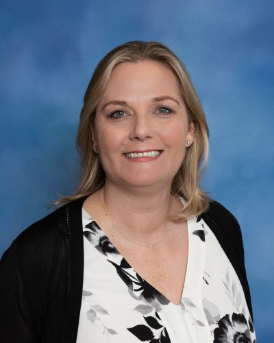 Teri Bichler headshot